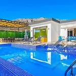 Ortaç 1 Doğa ıçerisinde, Korunaklı Villa *