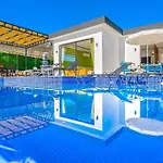 Ortaç 1 Doğa ıçerisinde, Korunaklı * Kaş