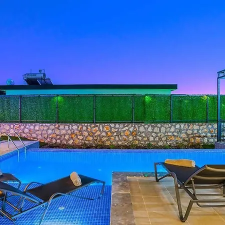 Ortac 1 Doga Icerisinde, Korunakli Вилла *