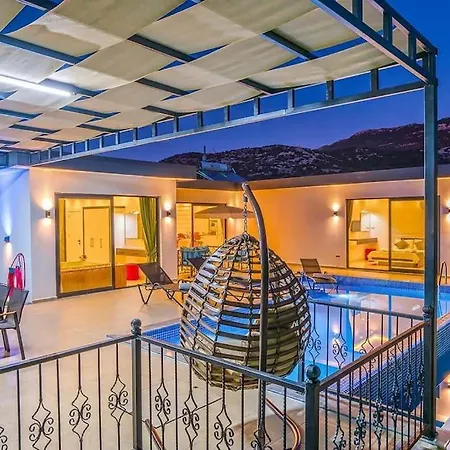 Ortac 1 Doga Icerisinde, Korunakli