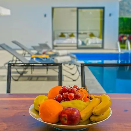 Вилла Ortac 1 Doga Icerisinde, Korunakli Каш