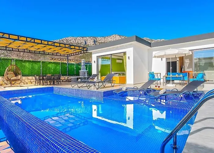 Ortac 1 Doga Icerisinde, Korunakli Villa *