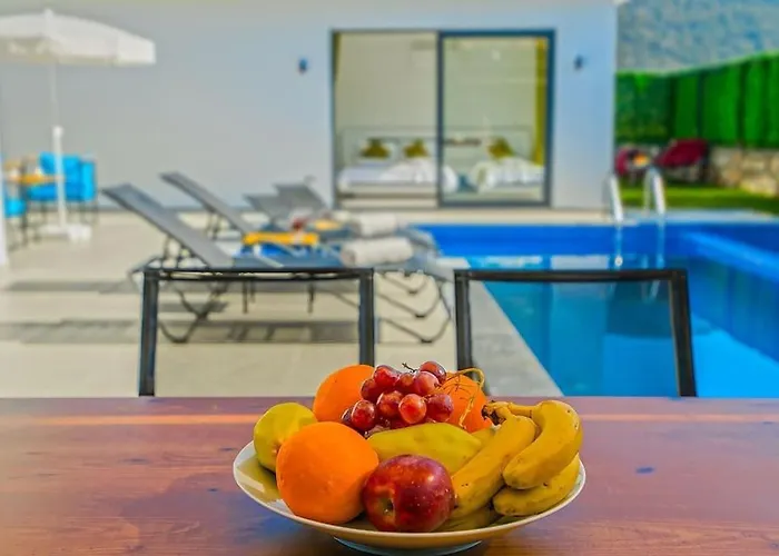 Villa Ortac 1 Doga Icerisinde, Korunakli Kas