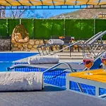 Villa Ortac 1 Doga Icerisinde, Korunakli Kaş