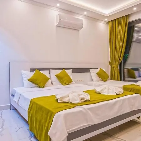 Ortac 1 Doga Icerisinde, Korunakli Kaş